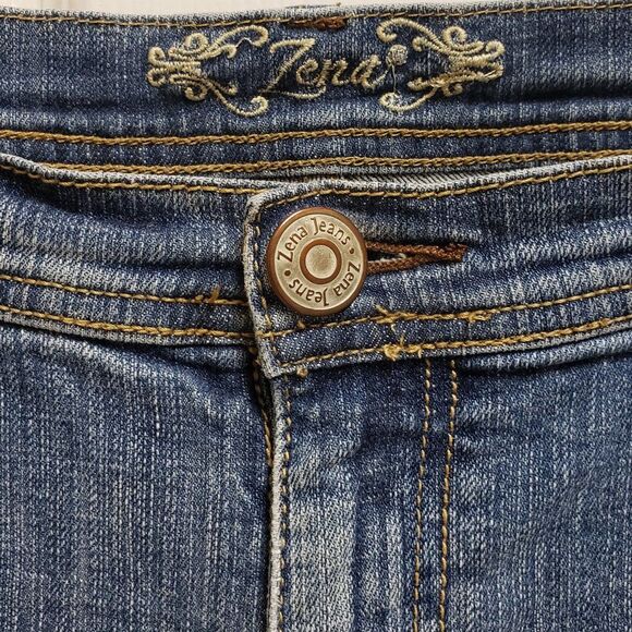 Zena Women's 12 Straight Leg Medium Wash Embroidered Button Flap Pocket Jeans - Picture 4 of 5